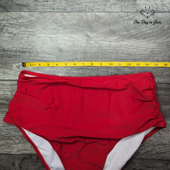 CharmLeaks High Waist Ruched Hip Bikini Bottom Size XL - Picture 2 of 3